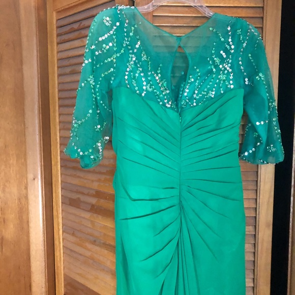 Handmade GREEN bridesmaids dress (based on the photo) - Picture 5 of 6